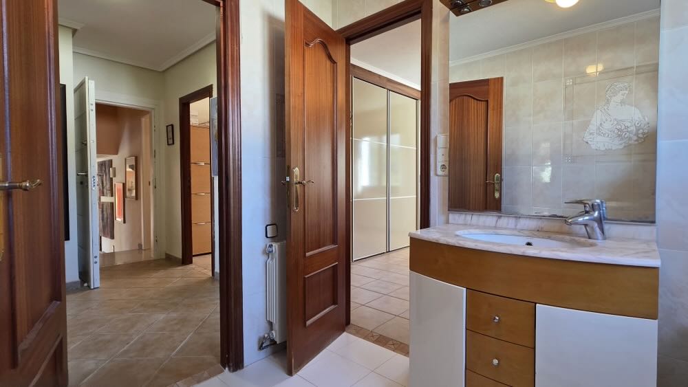 Property 2479 - Image 26